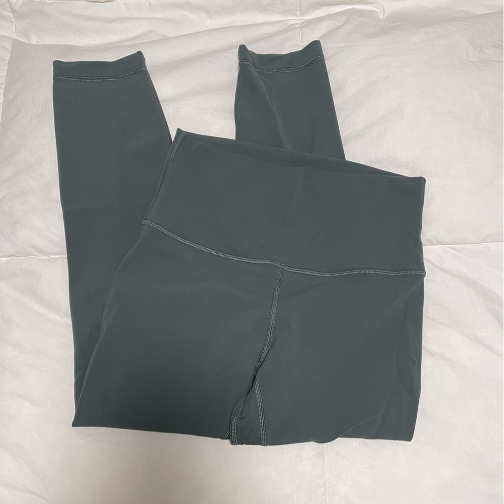 Lululemon align crop leggings